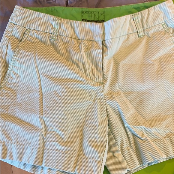 Lot of 3 pairs size 4 shorts - Picture 2 of 8